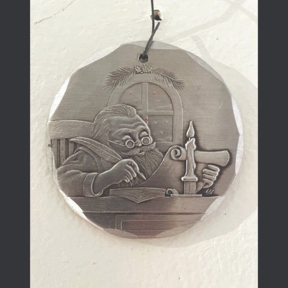 Wendell August Forge Limited Edition 1996 Ornament – Checking His List